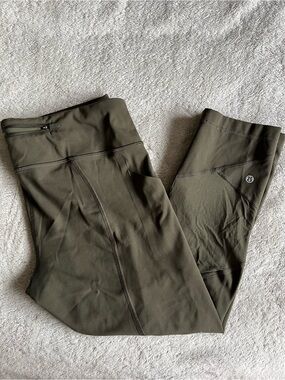Lululemon Pace Rival Crop *Full-On Luxtreme 22" size 10